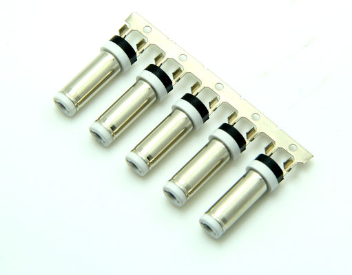 Τύπος βαρέλις συσκότισης 10A 12V 5,5 * 2,5 mm Σύρμα 18 AWG - 26 AWG Άνδρας DC συνδέσεις πλέγματος
